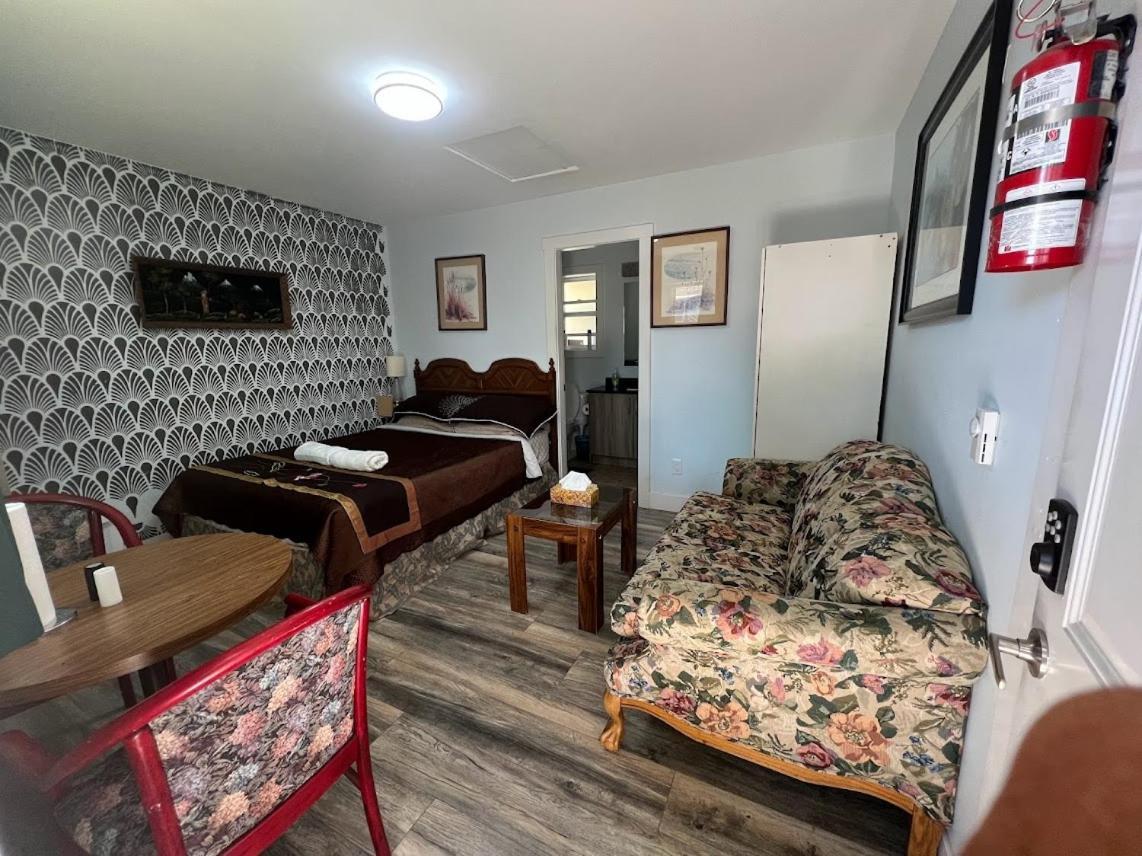 אבוטספורד Guest Suite - Private Retreat - J-1 מראה חיצוני תמונה
