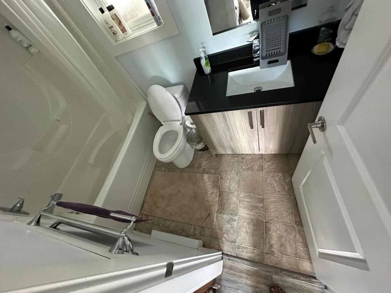 אבוטספורד Guest Suite - Private Retreat - J-1 מראה חיצוני תמונה